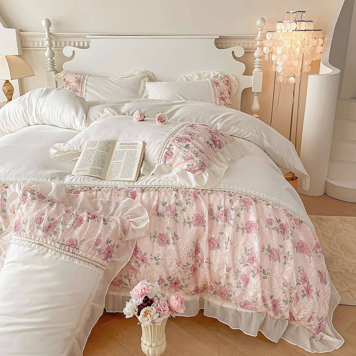 91家纺网 家纺一手货源 找家纺 （总）富宁家纺 2025新款蕾丝刺绣数码印花款四件套-浅影玫瑰