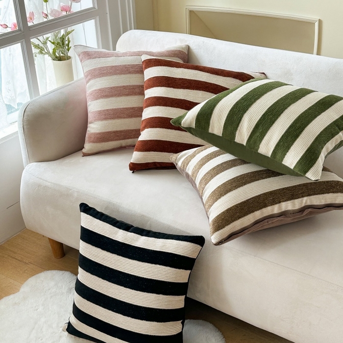 91家纺网 家纺一手货源 找家纺 （总）新奇异 2025新款雪尼尔条纹抱枕