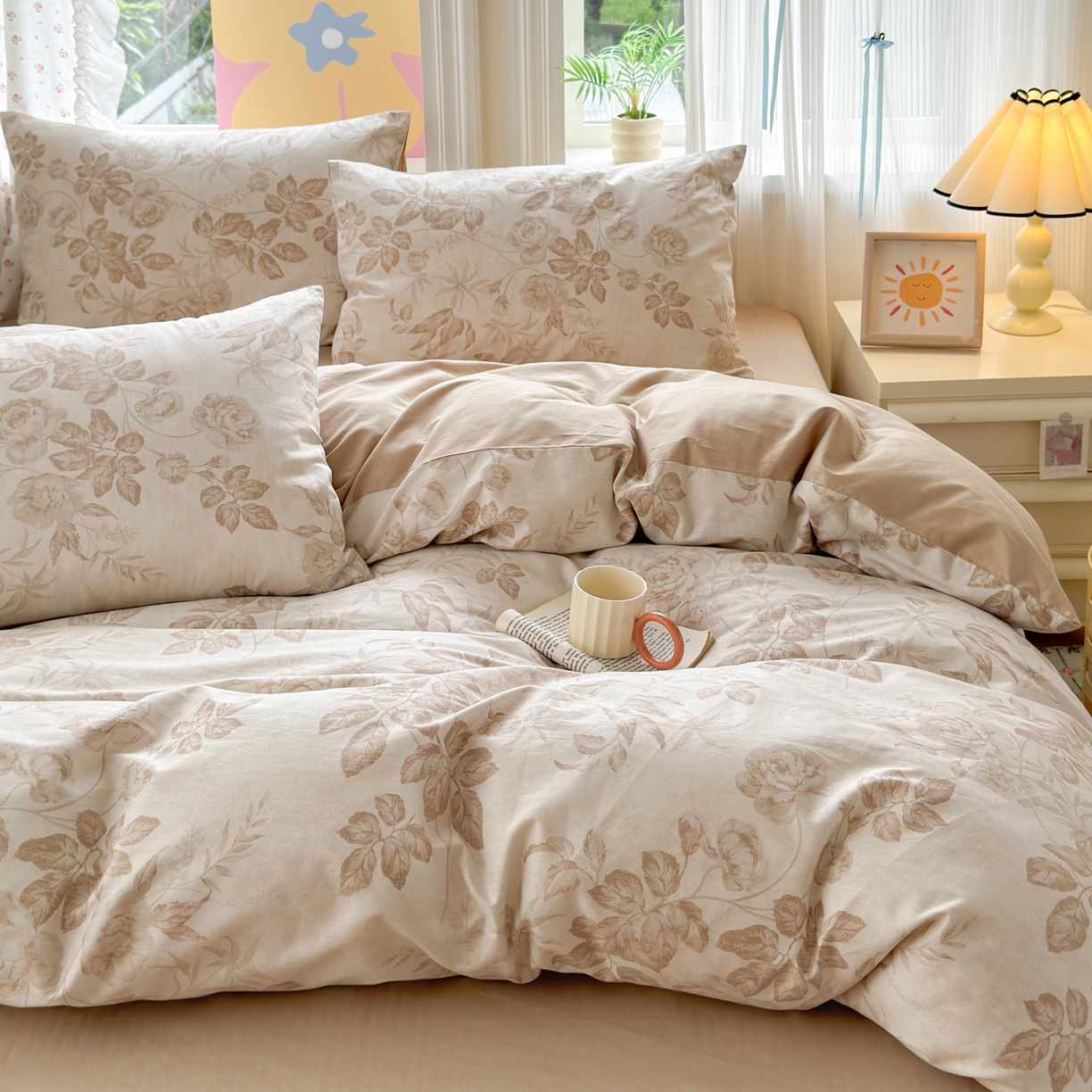 91家纺网 家纺一手货源 找家纺 优彩 2025新款13372碎花系列全棉四件套风林下