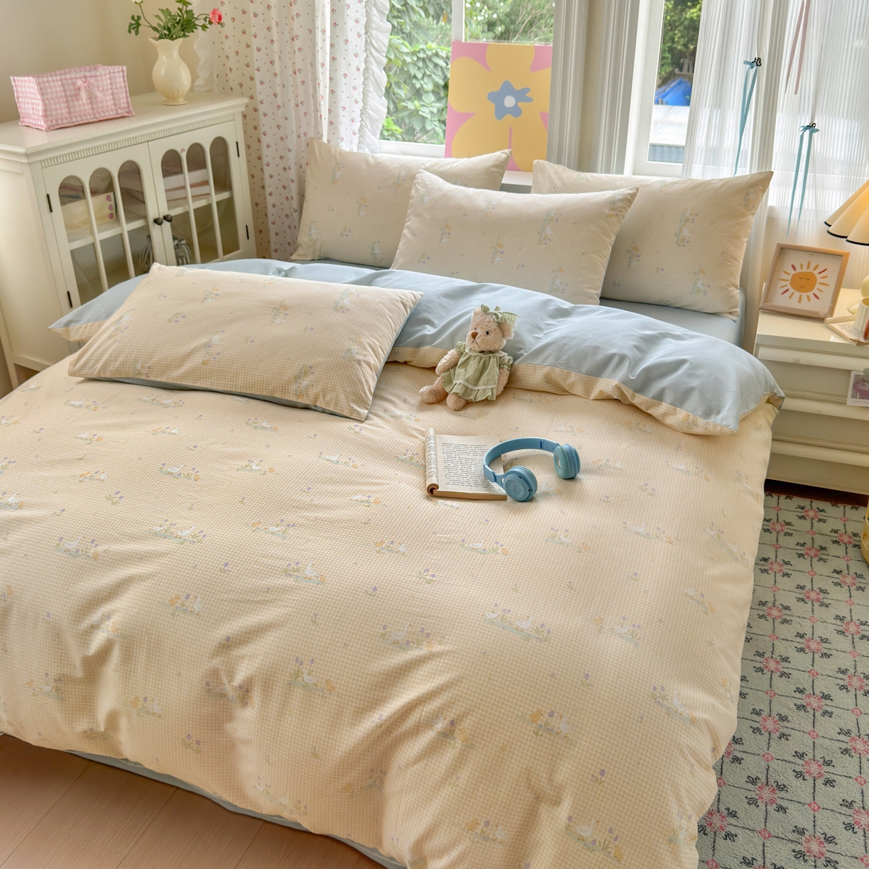 91家纺网 家纺一手货源 找家纺 优彩 2025新款13372碎花系列全棉四件套小萌鸭