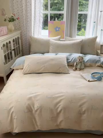 91家纺网 家纺一手货源 找家纺 优彩 2025新款13372碎花系列全棉四件套小萌鸭