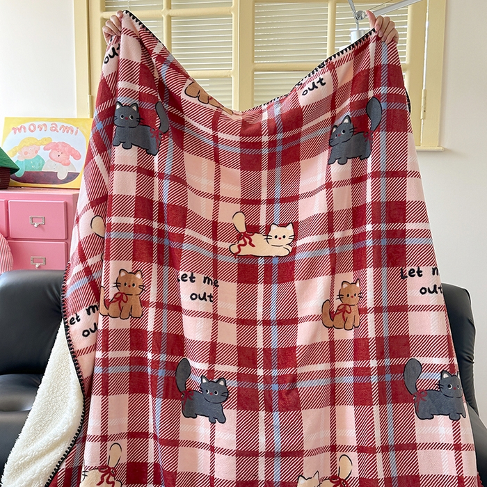 91家纺网 家纺一手货源 找家纺 繁花家居 2025英伦风高克重羊羔绒牛奶绒贝壳边毛毯毯子 甜梦喵趣