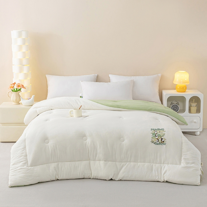 91家纺网 家纺一手货源 找家纺 帕芬鸟家纺 2025新款超柔水洗棉大豆被子被芯 米白拼绿