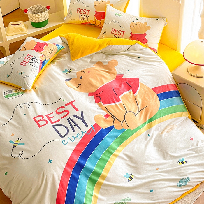 91家纺网 家纺一手货源 找家纺 ds生活馆 2026新款大版卡通水晶绒牛奶绒单被套 维尼小熊