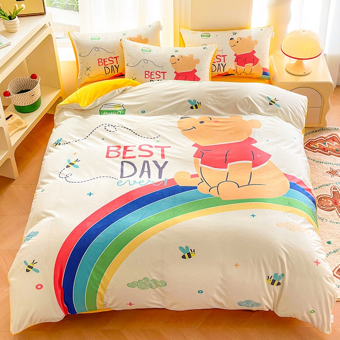 91家纺网 家纺一手货源 找家纺 ds生活馆 2026新款大版卡通水晶绒牛奶绒单被套 维尼小熊