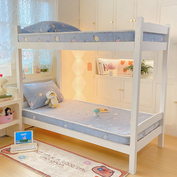 91家纺网 家纺一手货源 找家纺 眠势力 2025新款250g双面绒学生床笠单件三件套宿舍上下铺刺绣款牛奶绒床垫保护套 热气球【双面绒刺绣款】