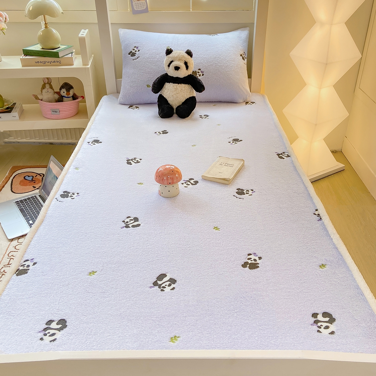 91家纺网 家纺一手货源 找家纺 眠势力 2025新款250g双面绒学生床笠单件三件套宿舍上下铺刺绣款牛奶绒床垫保护套 熊猫紫【双面绒刺绣款】