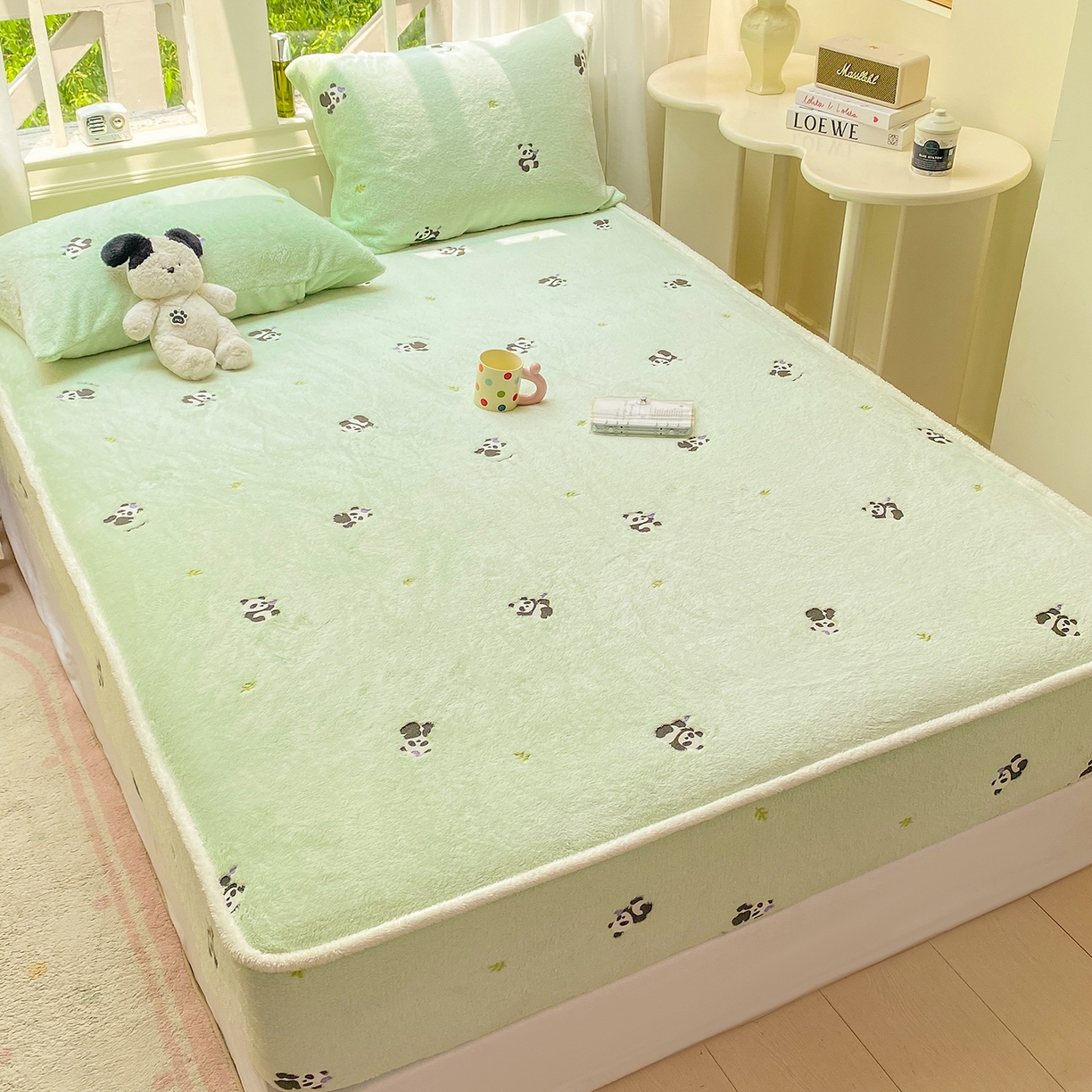 91家纺网 家纺一手货源 找家纺 （总）眠势力 2025新款250g双面绒床笠单件三件套刺绣款高克重牛奶绒床垫保护套