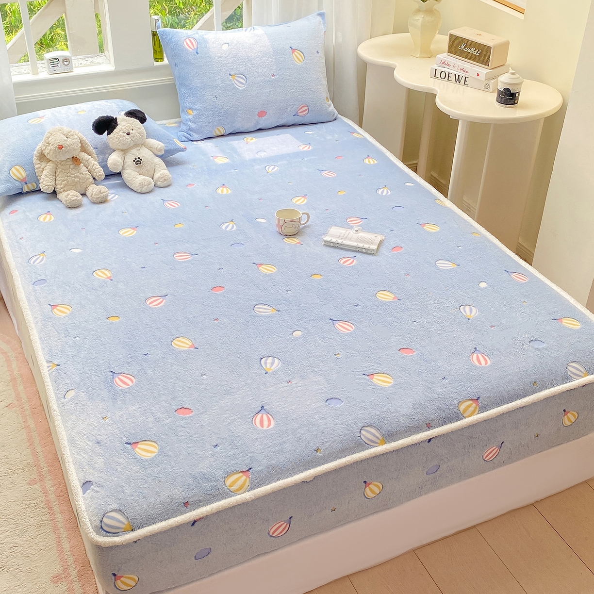 91家纺网 家纺一手货源 找家纺 眠势力 2025新款250g双面绒床笠单件三件套刺绣款高克重牛奶绒床垫保护套 热气球【双面绒刺绣款】