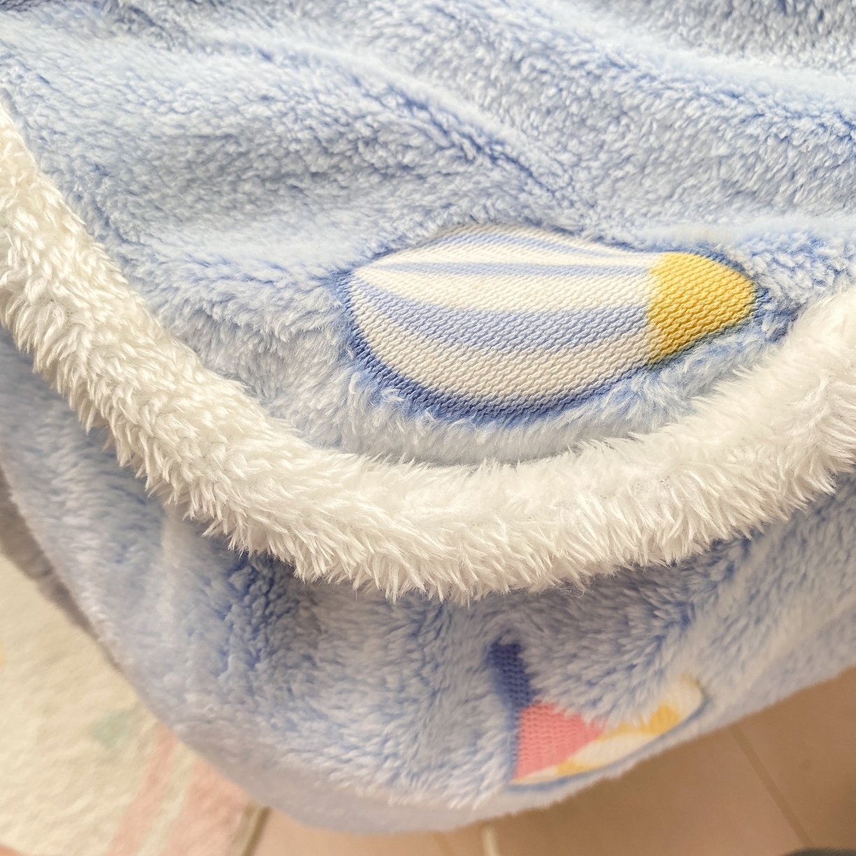 91家纺网 家纺一手货源 找家纺 眠势力 2025新款250g双面绒床笠单件三件套刺绣款高克重牛奶绒床垫保护套 热气球【双面绒刺绣款】