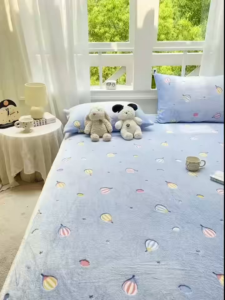 91家纺网 家纺一手货源 找家纺 眠势力 2025新款250g双面绒床笠单件三件套刺绣款高克重牛奶绒床垫保护套 热气球【双面绒刺绣款】