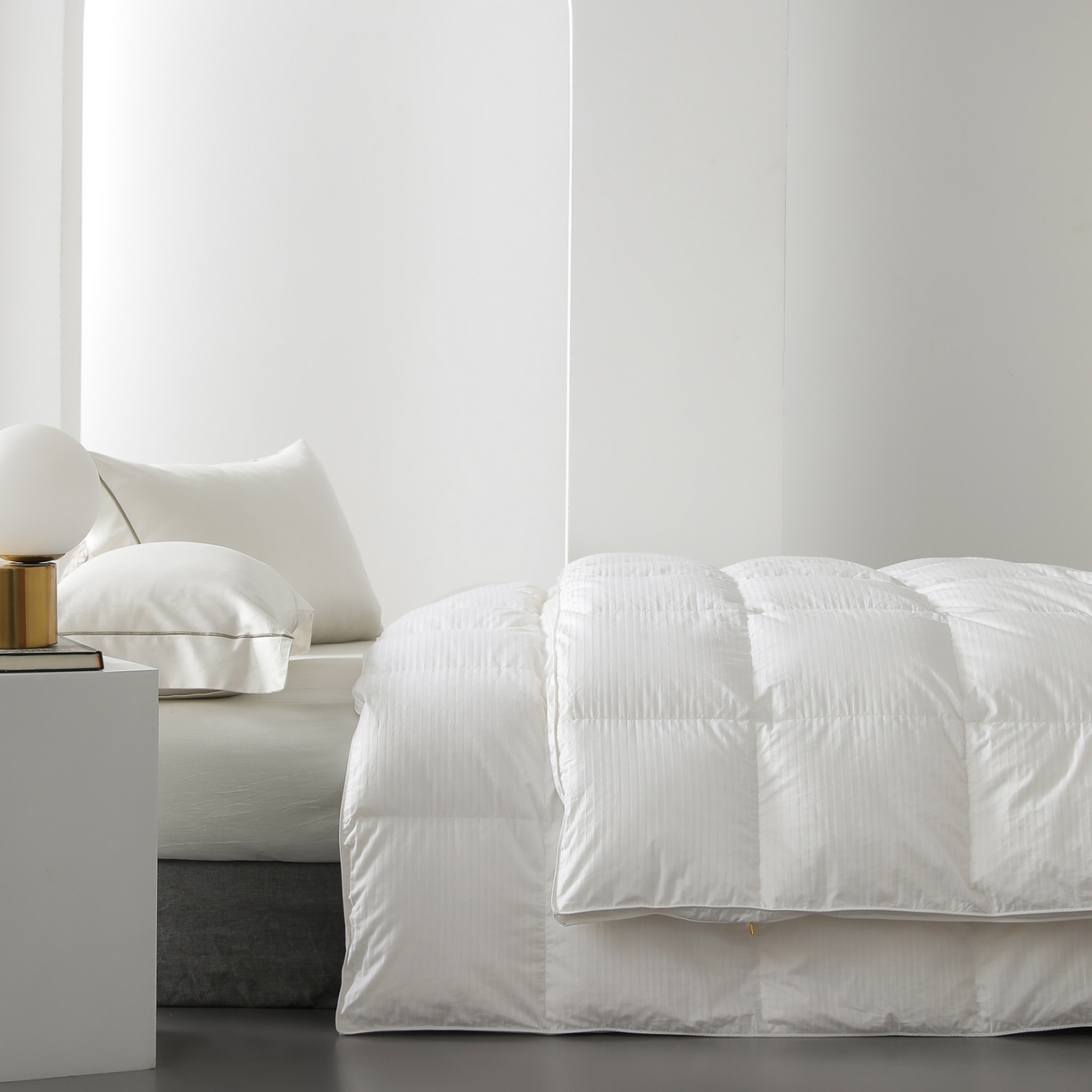 91家纺网 家纺一手货源 找家纺 傲蕾良品 2025新款私享级100支全棉提花95%白鹅绒被 布达佩斯