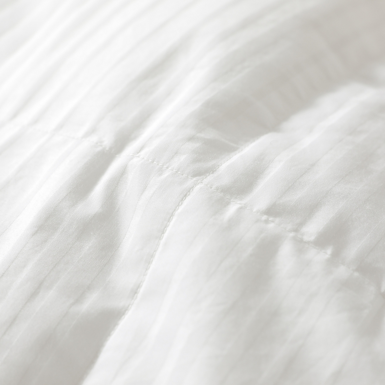 91家纺网 家纺一手货源 找家纺 傲蕾良品 2025新款私享级100支全棉提花95%白鹅绒被 布达佩斯