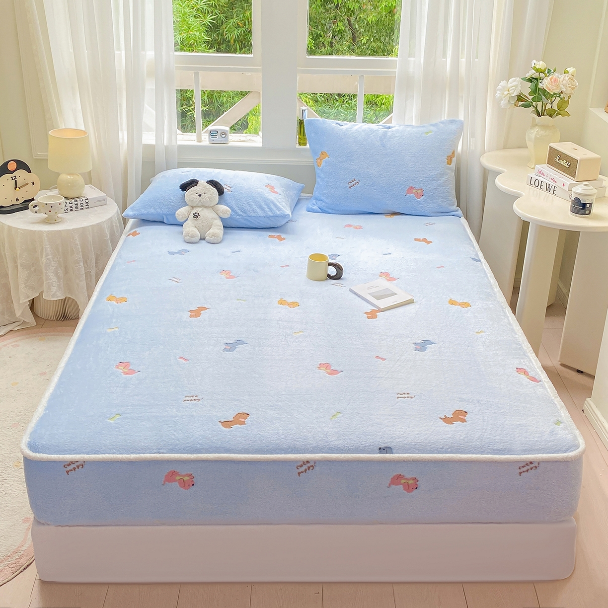 91家纺网 家纺一手货源 找家纺 眠势力 2025新款250g双面绒床笠单件三件套刺绣款高克重牛奶绒床垫保护套 大耳狗【双面绒刺绣款】