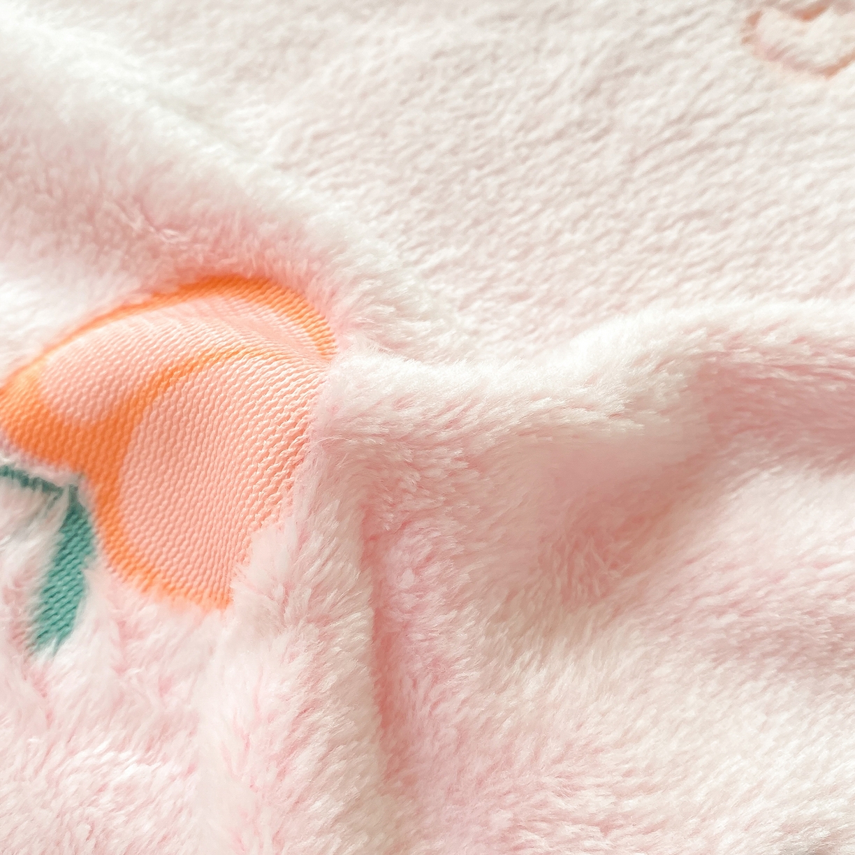 91家纺网 家纺一手货源 找家纺 眠势力 2025新款250g双面绒床笠单件三件套刺绣款高克重牛奶绒床垫保护套 水蜜桃【双面绒刺绣款】