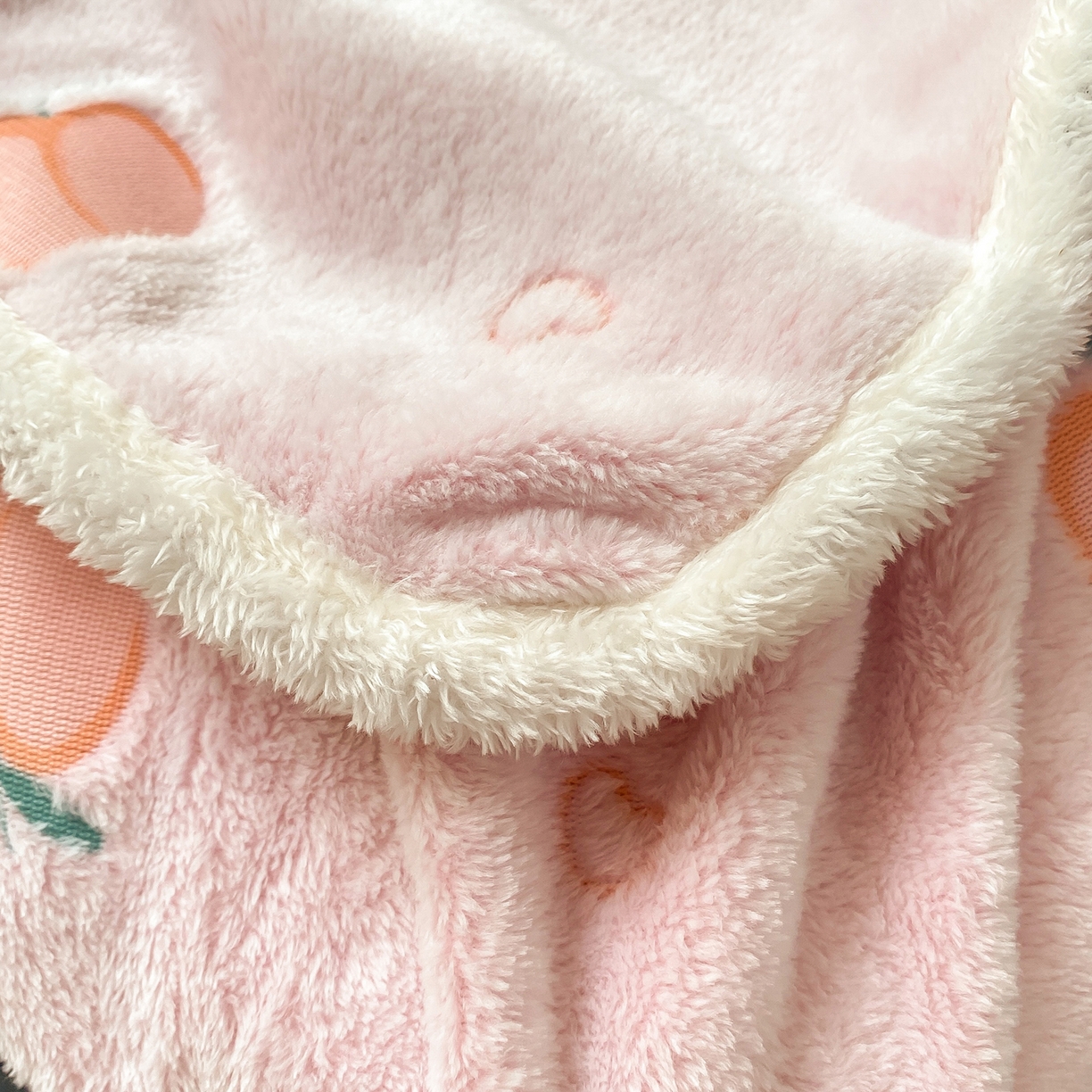 91家纺网 家纺一手货源 找家纺 眠势力 2025新款250g双面绒床笠单件三件套刺绣款高克重牛奶绒床垫保护套 水蜜桃【双面绒刺绣款】