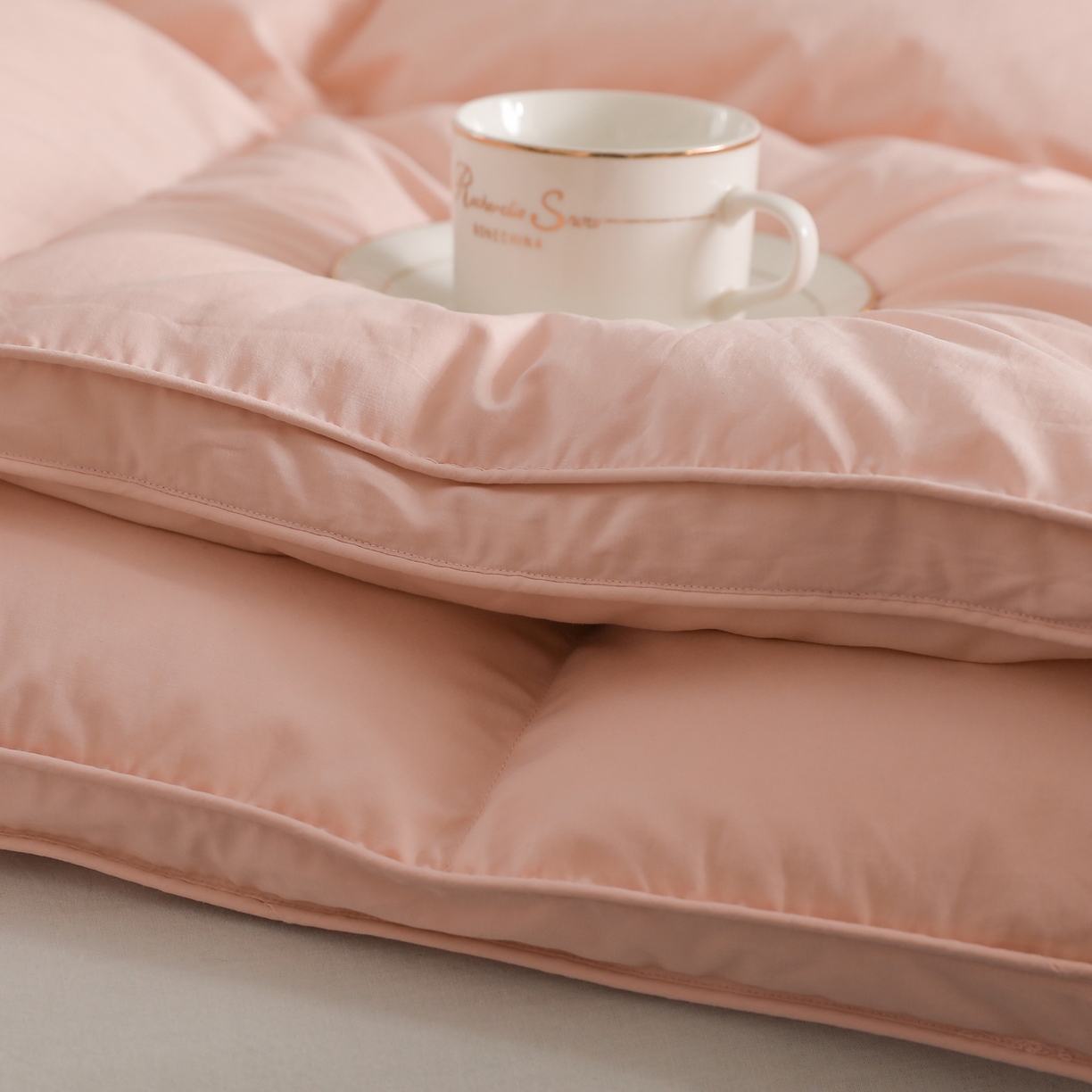 91家纺网 家纺一手货源 找家纺 （总）傲蕾良品 2025新款臻享级天丝磨毛95%白鹅绒被