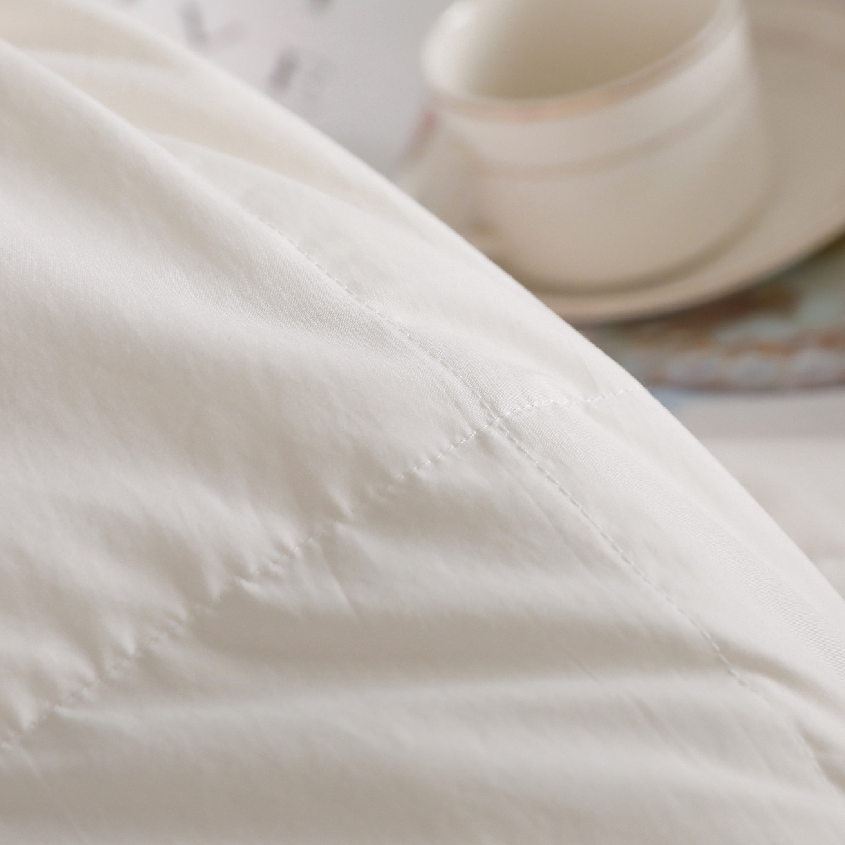 91家纺网 家纺一手货源 找家纺 傲蕾良品 2025新款臻享级天丝磨毛95%白鹅绒被 檀香山