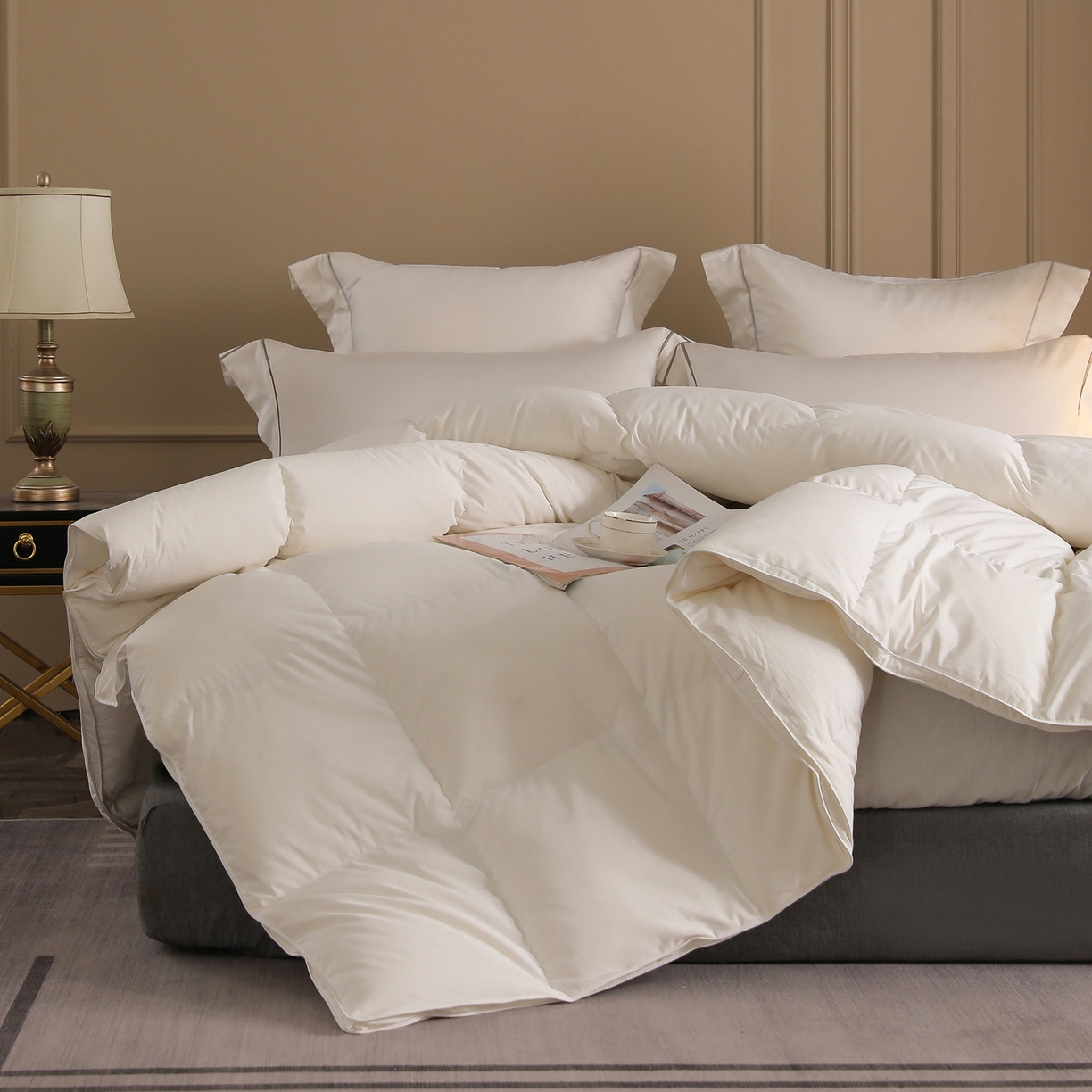 91家纺网 家纺一手货源 找家纺 傲蕾良品 2025新款臻享级天丝磨毛95%白鹅绒被 檀香山