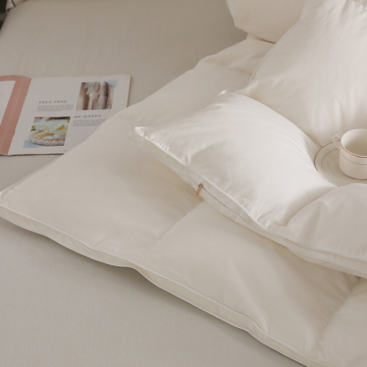 91家纺网 家纺一手货源 找家纺 傲蕾良品 2025新款臻享级天丝磨毛95%白鹅绒被 檀香山