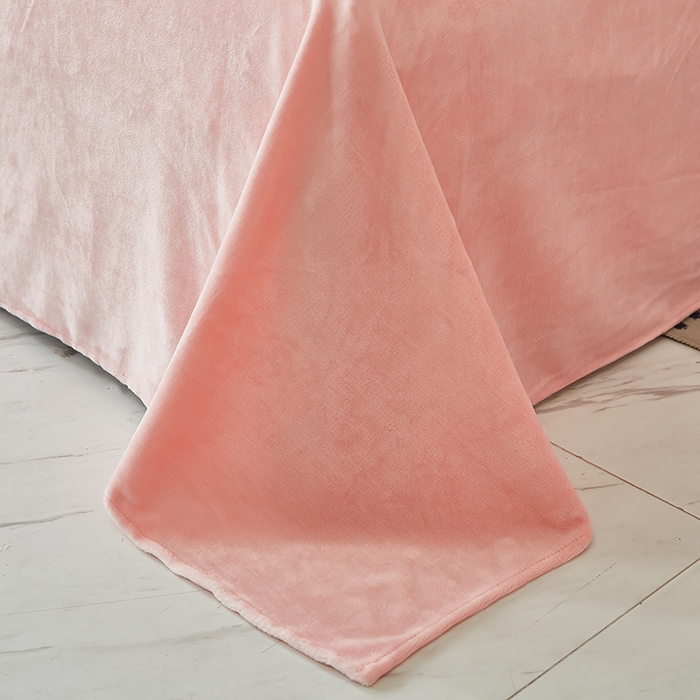 91家纺网 家纺一手货源 找家纺 喜梦缘家纺 2025新款小版牛奶绒印花四件套系列 旺旺小狗