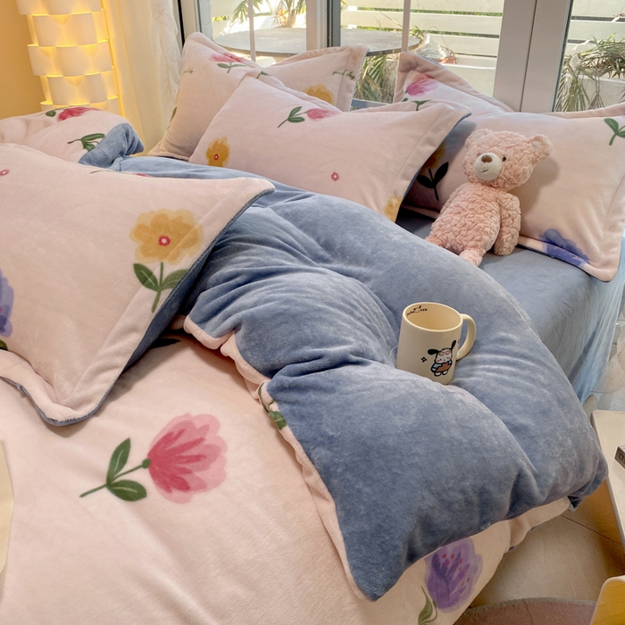 91家纺网 家纺一手货源 找家纺 喜梦缘家纺 2025新款小版牛奶绒印花四件套系列 郁金香