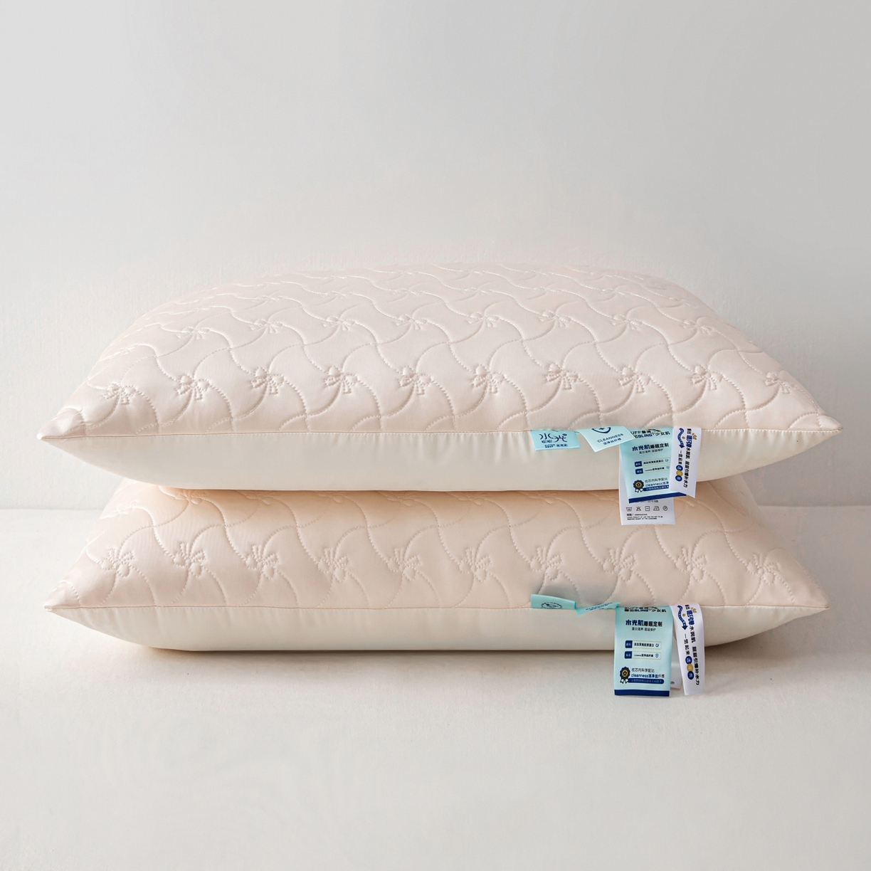 91家纺网 家纺一手货源 找家纺 麦肯锡 2025新款嘭嘭水光-水润枕枕头枕芯-产品图 嘭嘭水光-水润枕/只