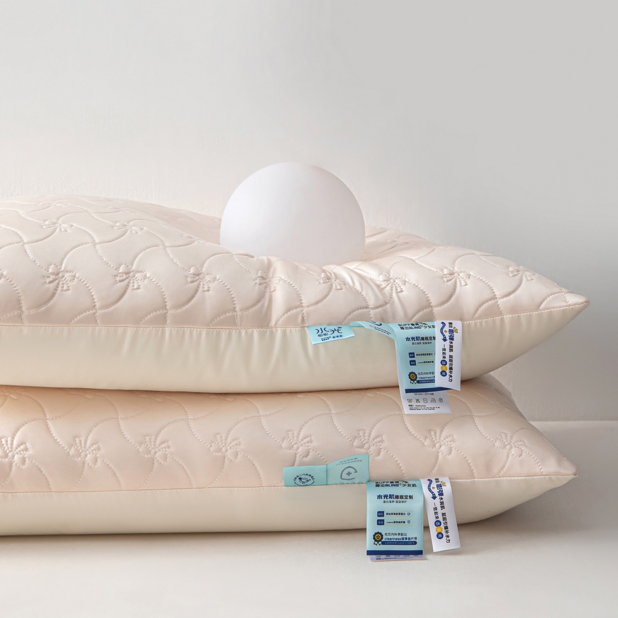 91家纺网 家纺一手货源 找家纺 麦肯锡 2025新款嘭嘭水光-水润枕枕头枕芯-产品图 嘭嘭水光-水润枕/对