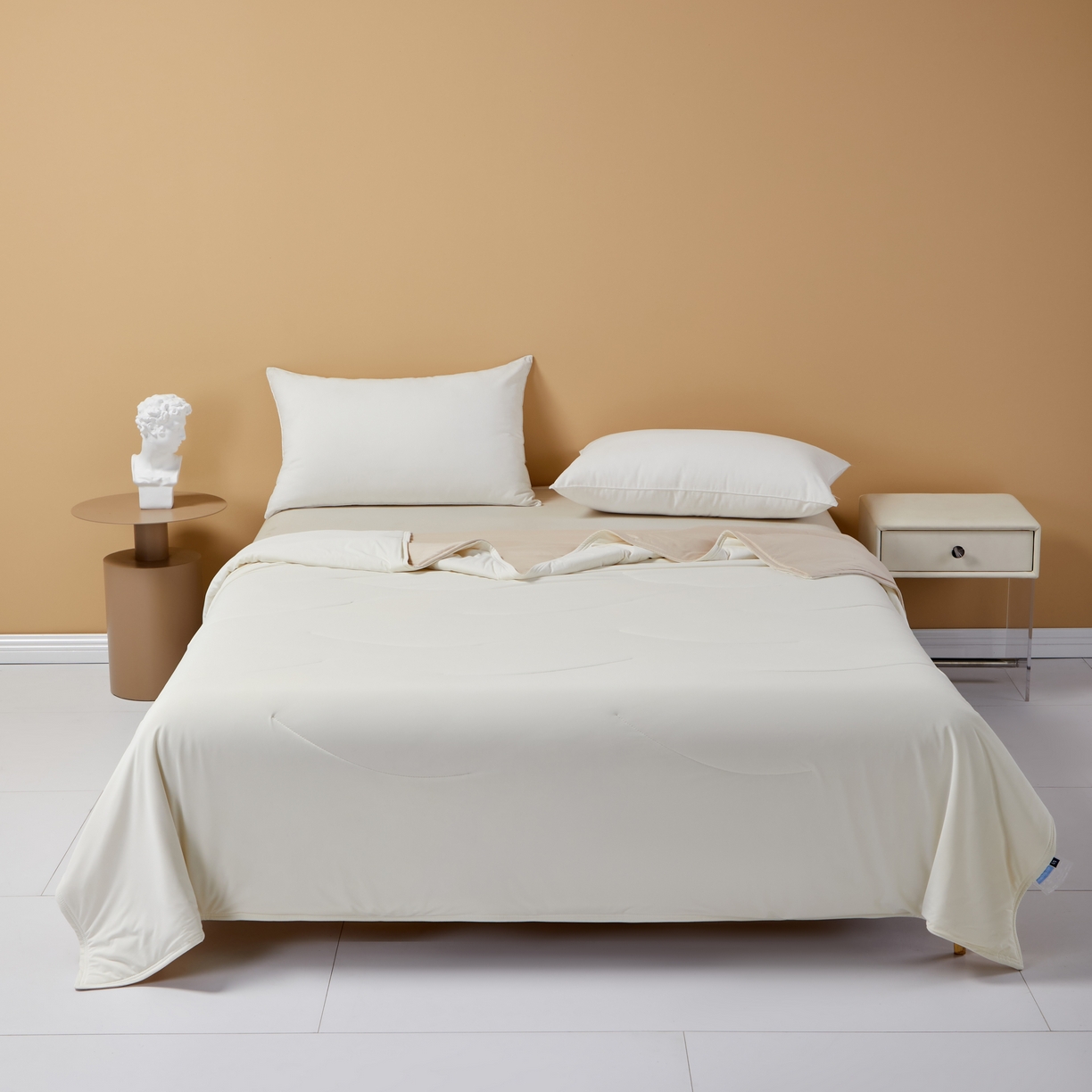 91家纺网 家纺一手货源 找家纺 观月轩家纺 2025新款纯色星球同款深睡双感针织凉感夏被 米色