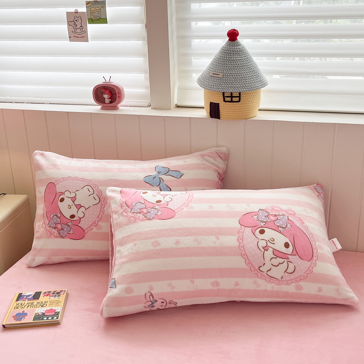 91家纺网 家纺一手货源 找家纺 金爱家 2025新款A类正版三丽鸥授权卡通加厚高克重牛奶绒系列四件套 绒三丽鸥-粉梦美乐蒂