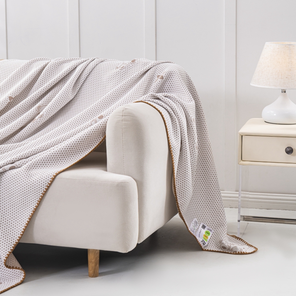 91家纺网 家纺一手货源 找家纺 观月轩家纺 2025新款针织棉冰感夏被夏凉被空调被系列 暴力熊-浅咖色