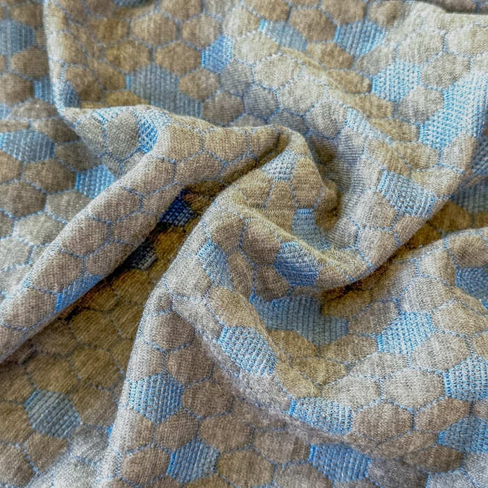 91家纺网 家纺一手货源 找家纺 （总）美丽折家纺 2025新款双拉链头鸟眼布乳胶床垫内套