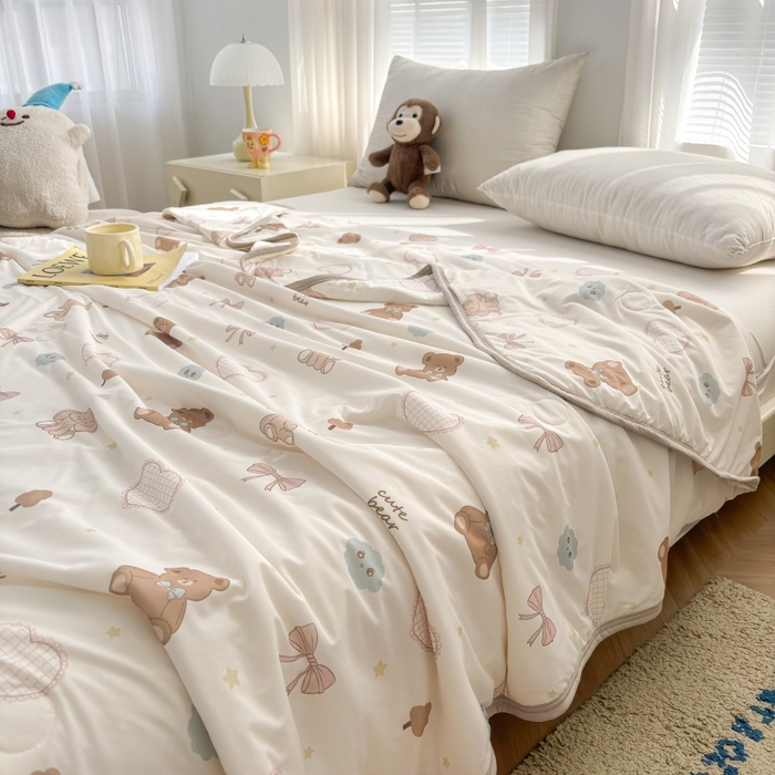 91家纺网 家纺一手货源 找家纺 观月轩家纺 2025新款亲肤舒适凉感丝夏被夏凉被空调被 快乐伙伴