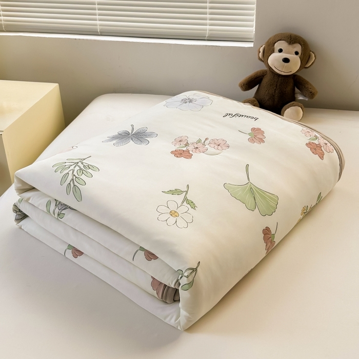 91家纺网 家纺一手货源 找家纺 观月轩家纺 2025新款亲肤舒适凉感丝夏被夏凉被空调被 遇见春天