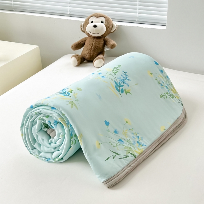 91家纺网 家纺一手货源 找家纺 观月轩家纺 2025新款亲肤舒适凉感丝夏被夏凉被空调被 仙草-蓝