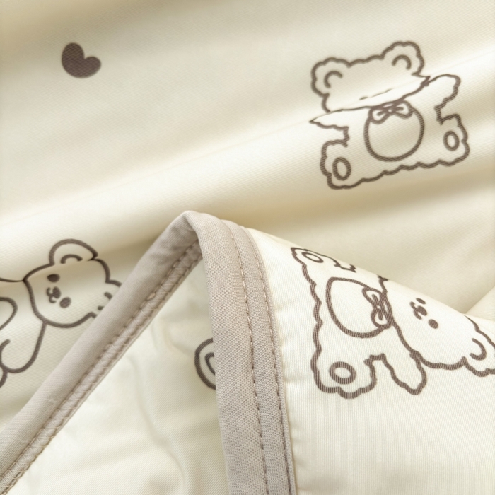 91家纺网 家纺一手货源 找家纺 观月轩家纺 2025新款亲肤舒适凉感丝夏被夏凉被空调被 星球兔-米黄