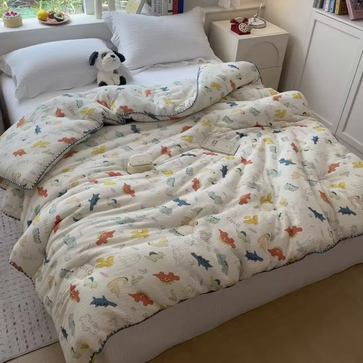 91家纺网 家纺一手货源 找家纺 观月轩家纺 2025新款全棉纯棉大豆冬被春秋被被子被芯（10%大豆纤维包检测） 冬被-恐龙岛