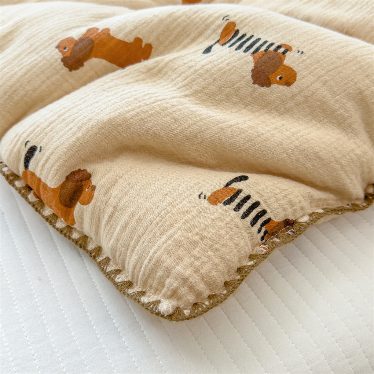 91家纺网 家纺一手货源 找家纺 观月轩家纺 2025新款全棉纯棉大豆冬被春秋被被子被芯（10%大豆纤维包检测） 冬被-腊肠狗