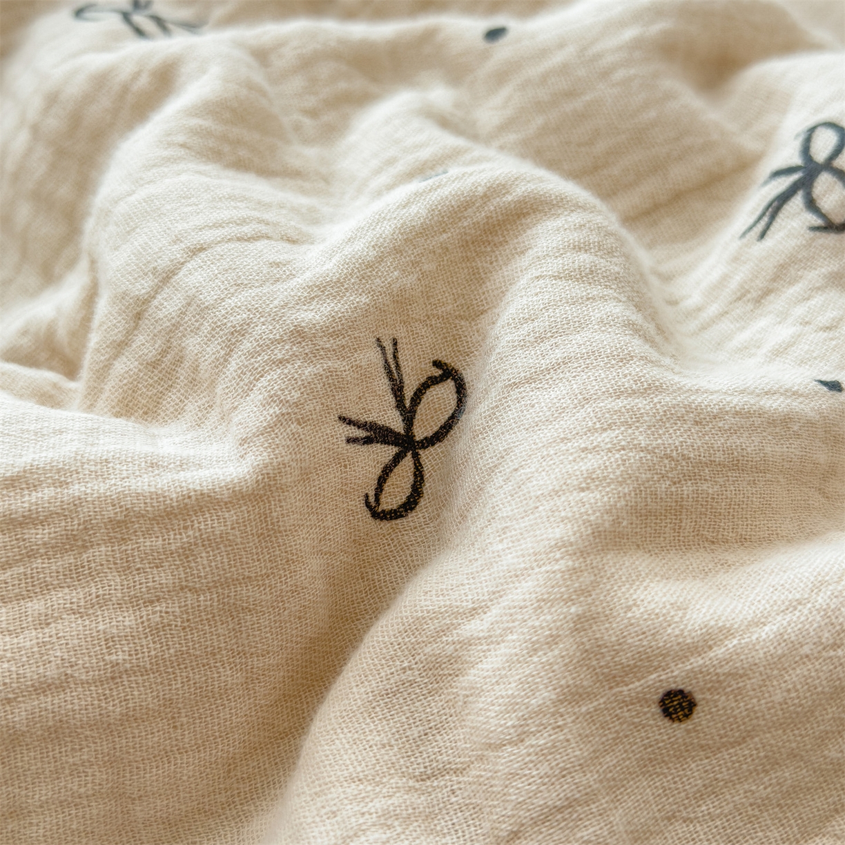 91家纺网 家纺一手货源 找家纺 观月轩家纺 2025新款全棉纯棉大豆冬被春秋被被子被芯（10%大豆纤维包检测） 冬被-蝴蝶结