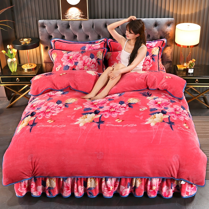 91家纺网 家纺一手货源 找家纺 牵依 2025新款金貂绒四件套牛奶绒四件套粉红佳人