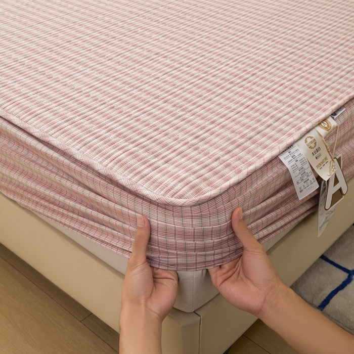 91家纺网 家纺一手货源 找家纺 佳笠家居 2025新款全棉纯棉水洗棉小格子加婴儿绒床笠单床笠单品床笠单件床笠 暖绒-柠檬粉