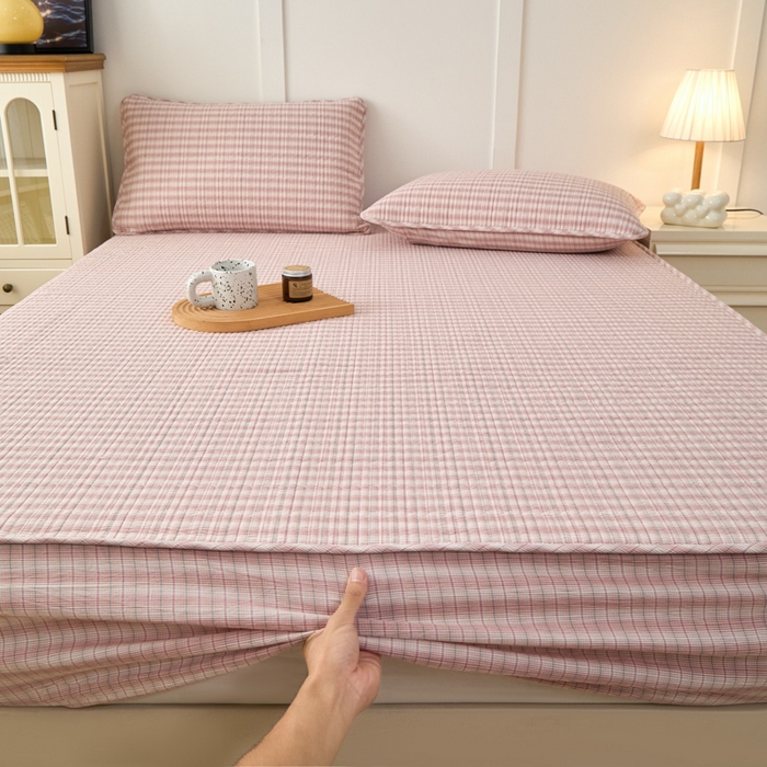 91家纺网 家纺一手货源 找家纺 佳笠家居 2025新款全棉纯棉水洗棉小格子加婴儿绒床笠单床笠单品床笠单件床笠 暖绒-柠檬粉