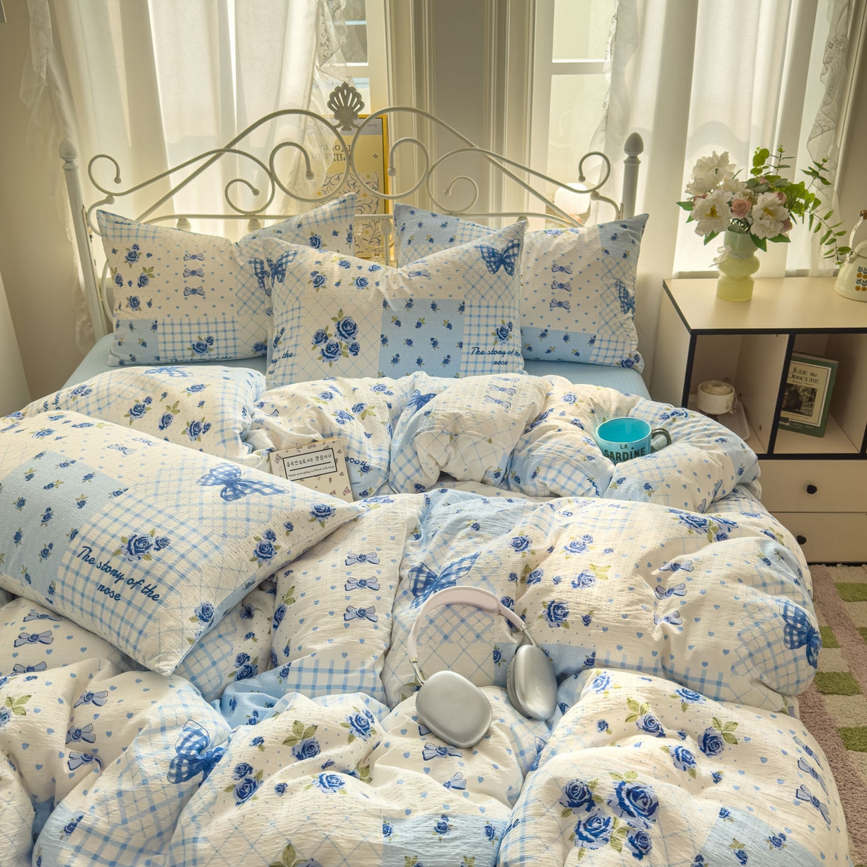 91家纺网 家纺一手货源 找家纺 卡斯诺家纺馆 2025新款A类皱皱棉双层纱印花四件套 蓝玫之约