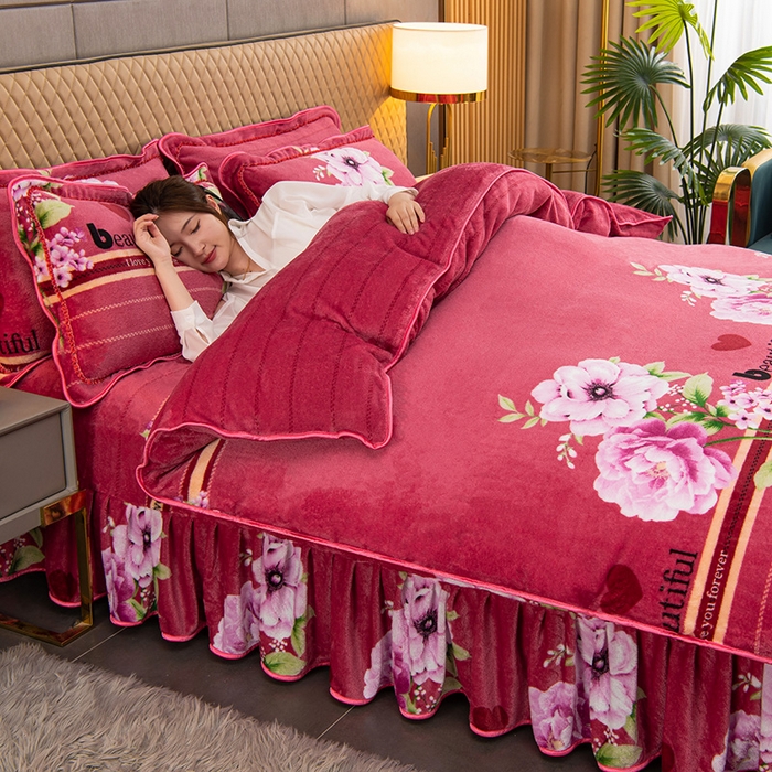 91家纺网 家纺一手货源 找家纺 牵依 2025新款金貂绒四件套牛奶绒四件套花香怡人