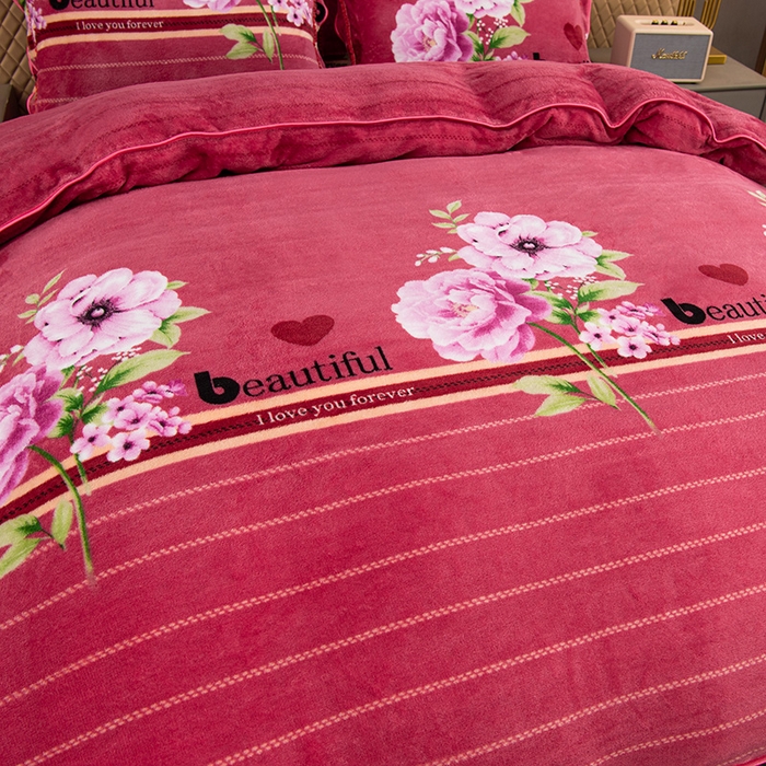 91家纺网 家纺一手货源 找家纺 牵依 2025新款金貂绒四件套牛奶绒四件套花香怡人