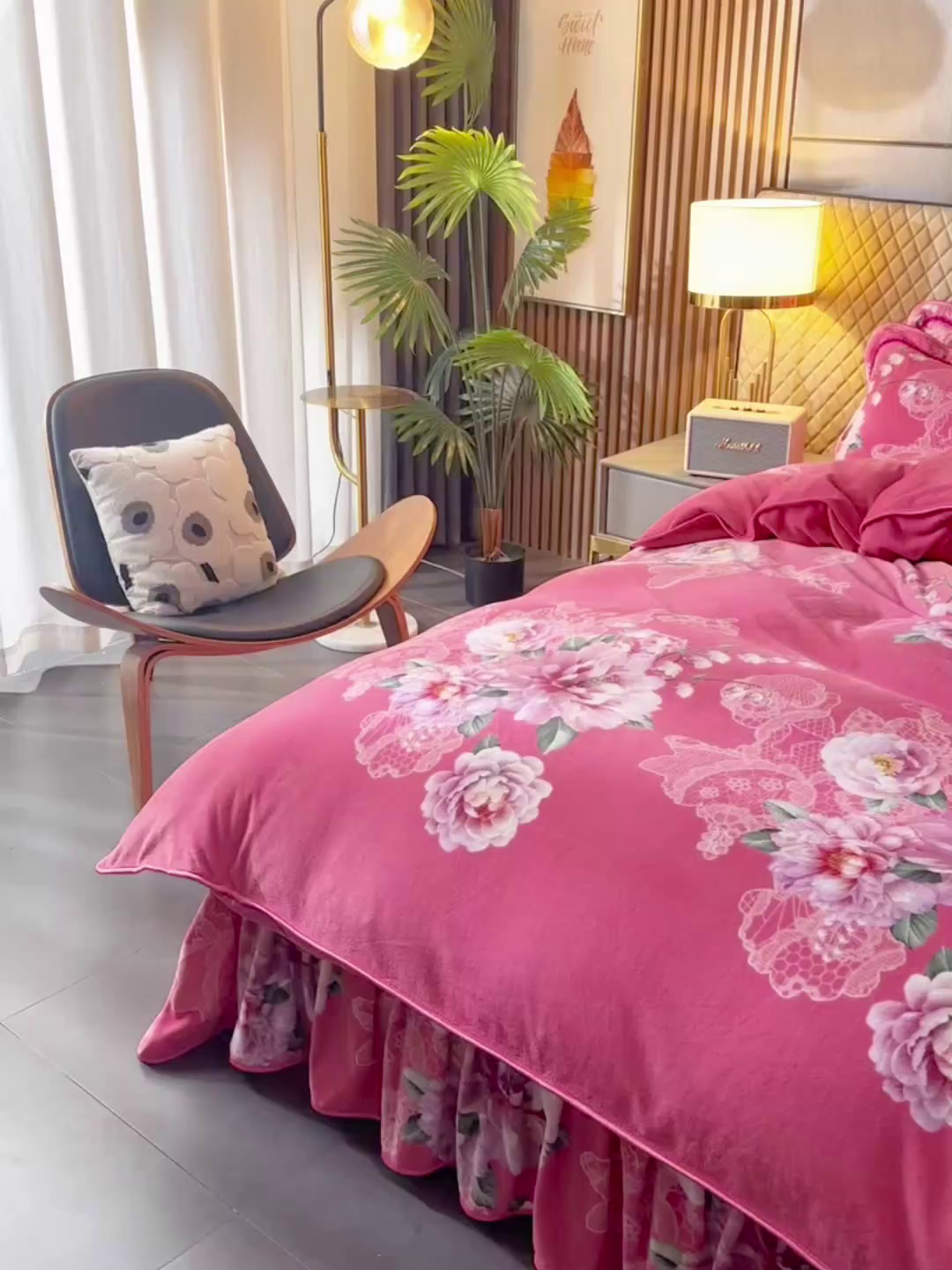 91家纺网 家纺一手货源 找家纺 牵依 2025新款金貂绒四件套牛奶绒四件套花香怡人