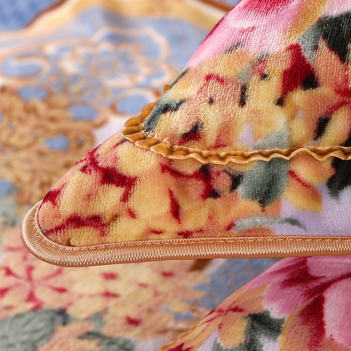 91家纺网 家纺一手货源 找家纺 牵依 2025新款金貂绒四件套牛奶绒四件套花韵