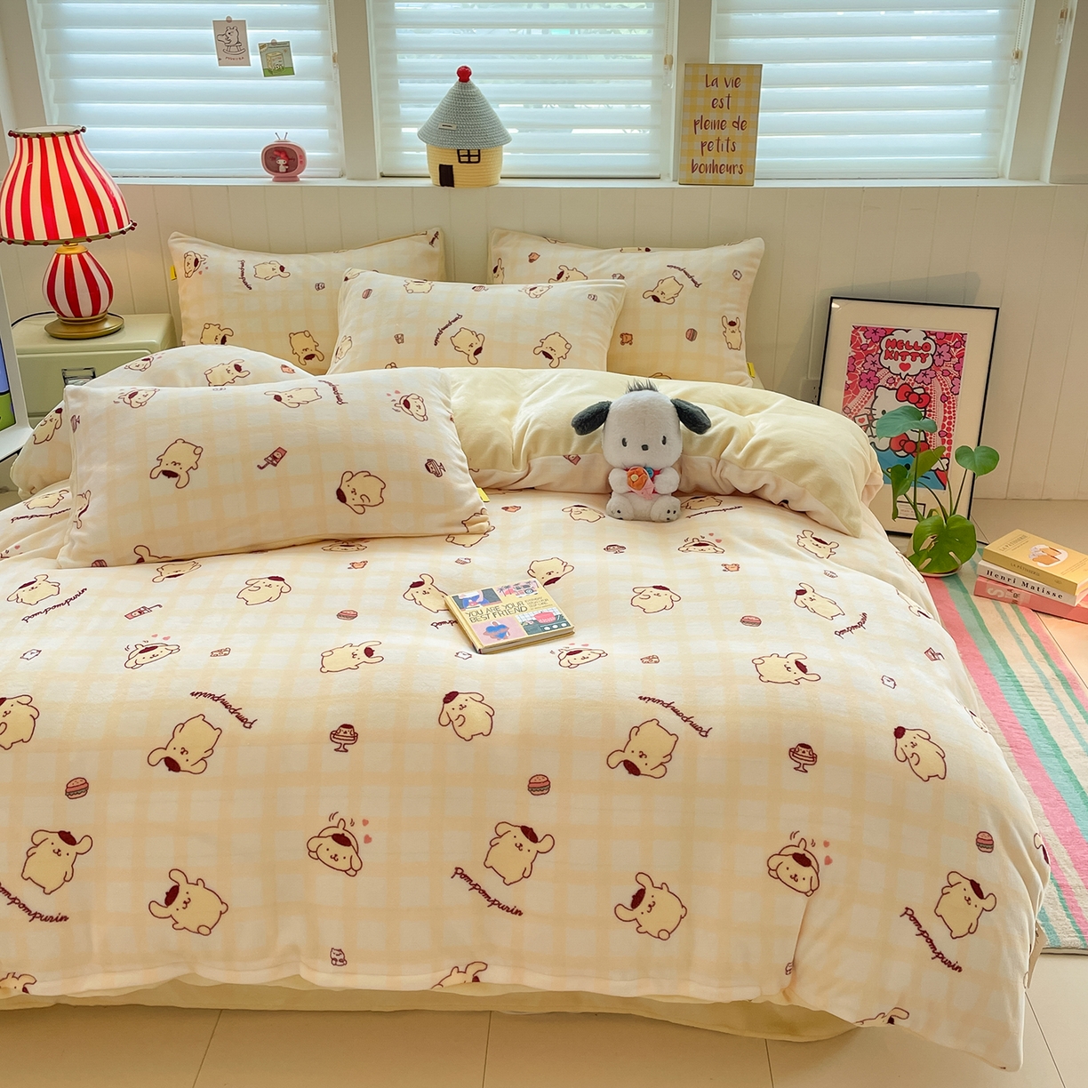 91家纺网 家纺一手货源 找家纺 金爱家 2025新款A类正版三丽鸥授权卡通加厚高克重牛奶绒系列四件套 绒三丽鸥-黄油布丁狗