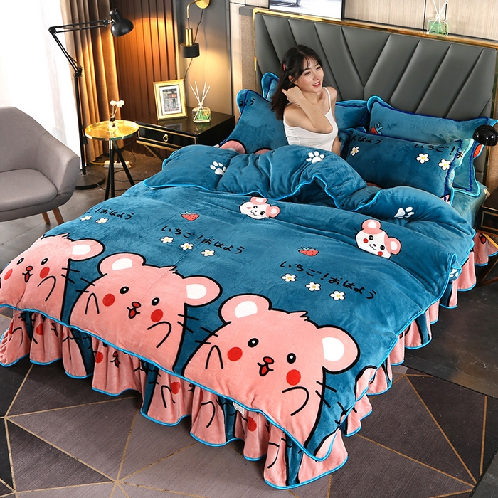 91家纺网 家纺一手货源 找家纺 牵依 2025新款金貂绒四件套牛奶绒四件套欢乐萌鼠