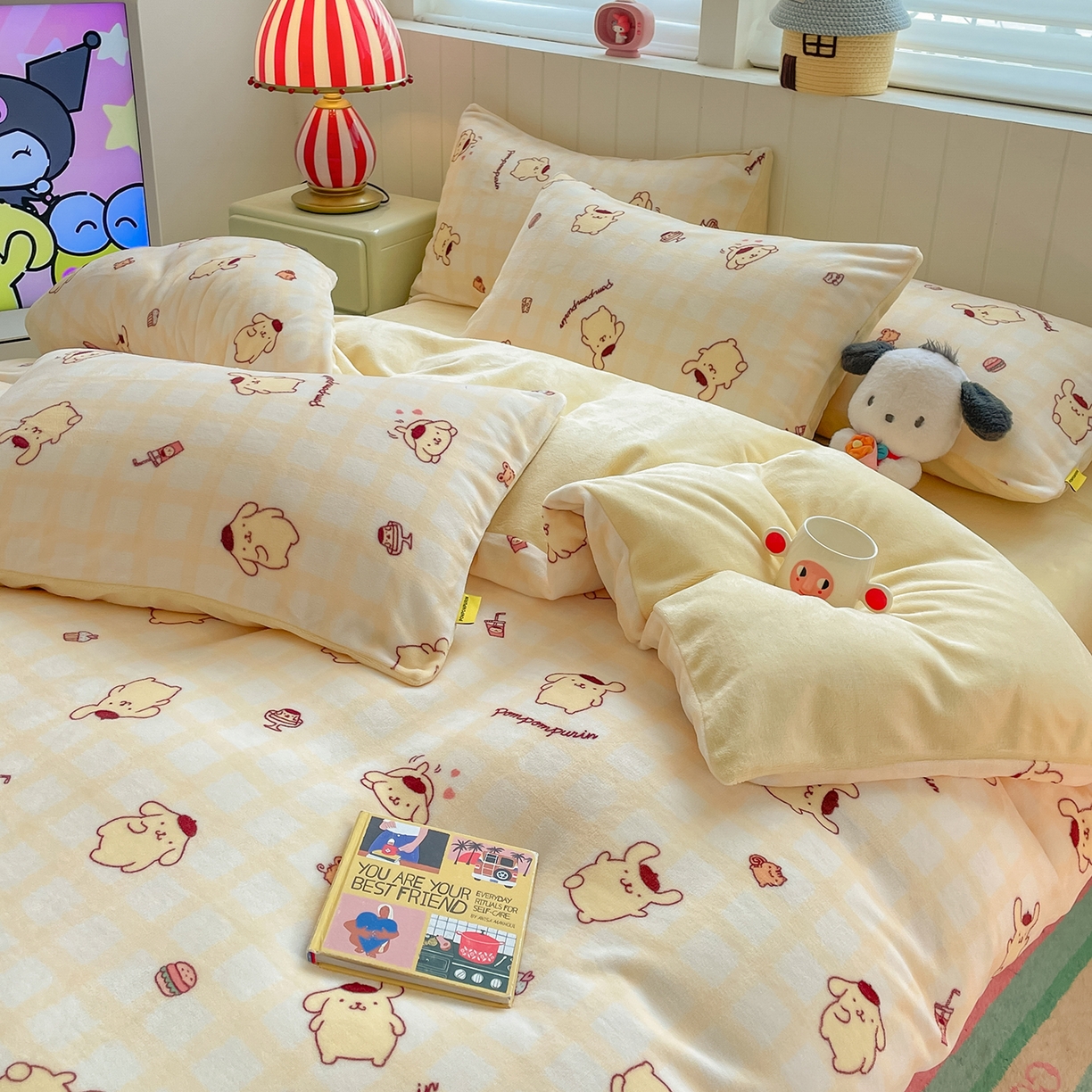 91家纺网 家纺一手货源 找家纺 金爱家 2025新款A类正版三丽鸥授权卡通加厚高克重牛奶绒系列四件套 绒三丽鸥-黄油布丁狗